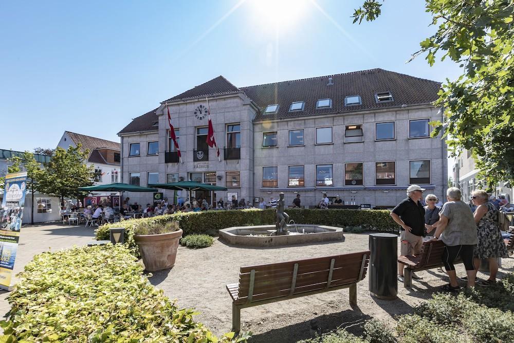 Hotel Det Gamle Radhus Gråsten Exterior foto